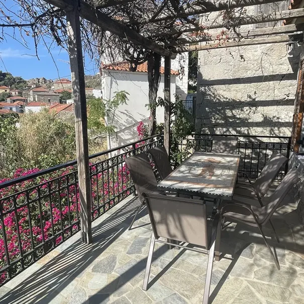 Stone House Ipsipili - Lemnos Stone Houses
